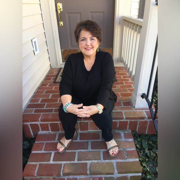 VERY TRENDY VINTAGE 80’s TEAR DROP EARRINGS - Picture 8 of 8